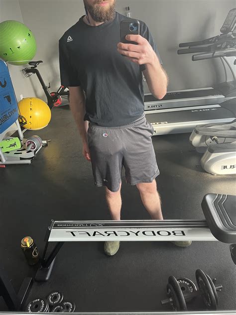 twitter gay public|At the gym : r/PublicBoys .